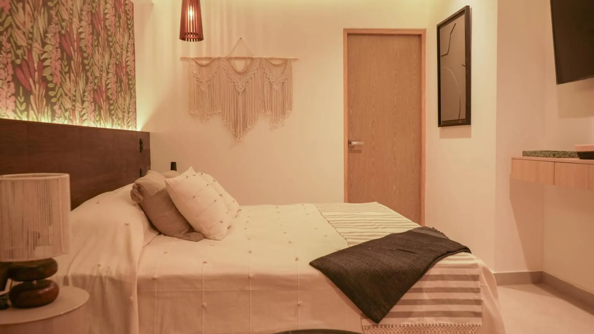 Hotel Macondo 5Ta Av Плая-дель-Кармен